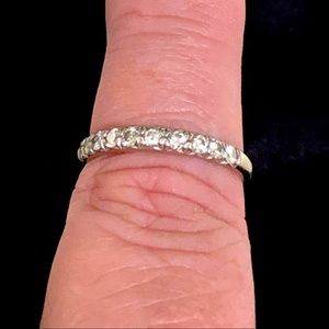 14 KT WHITE GOLD DIAMOND WEDDING BAND